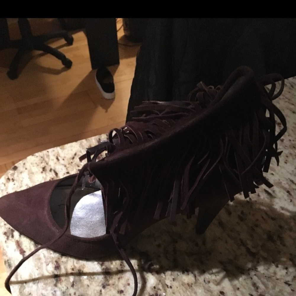 Calvin Klein 11M. Brown Suede shoes